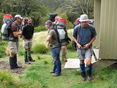 Track okolo Lake Rotoroa