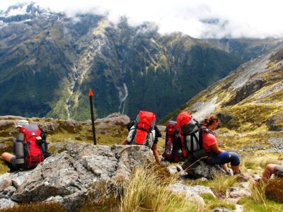 Track okolo Lake Rotoroa